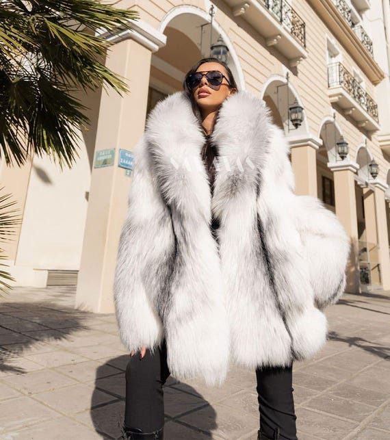 Luxury Scandinavian Artic Marble Fox Jacket Full Skins With Extra