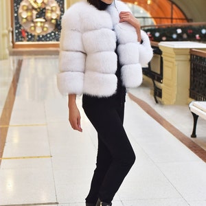 LUXURY Full skin real fox fur jacket with Whole skins and Real leather between,fox fur jacket,various colors available,perfect gift,real fur