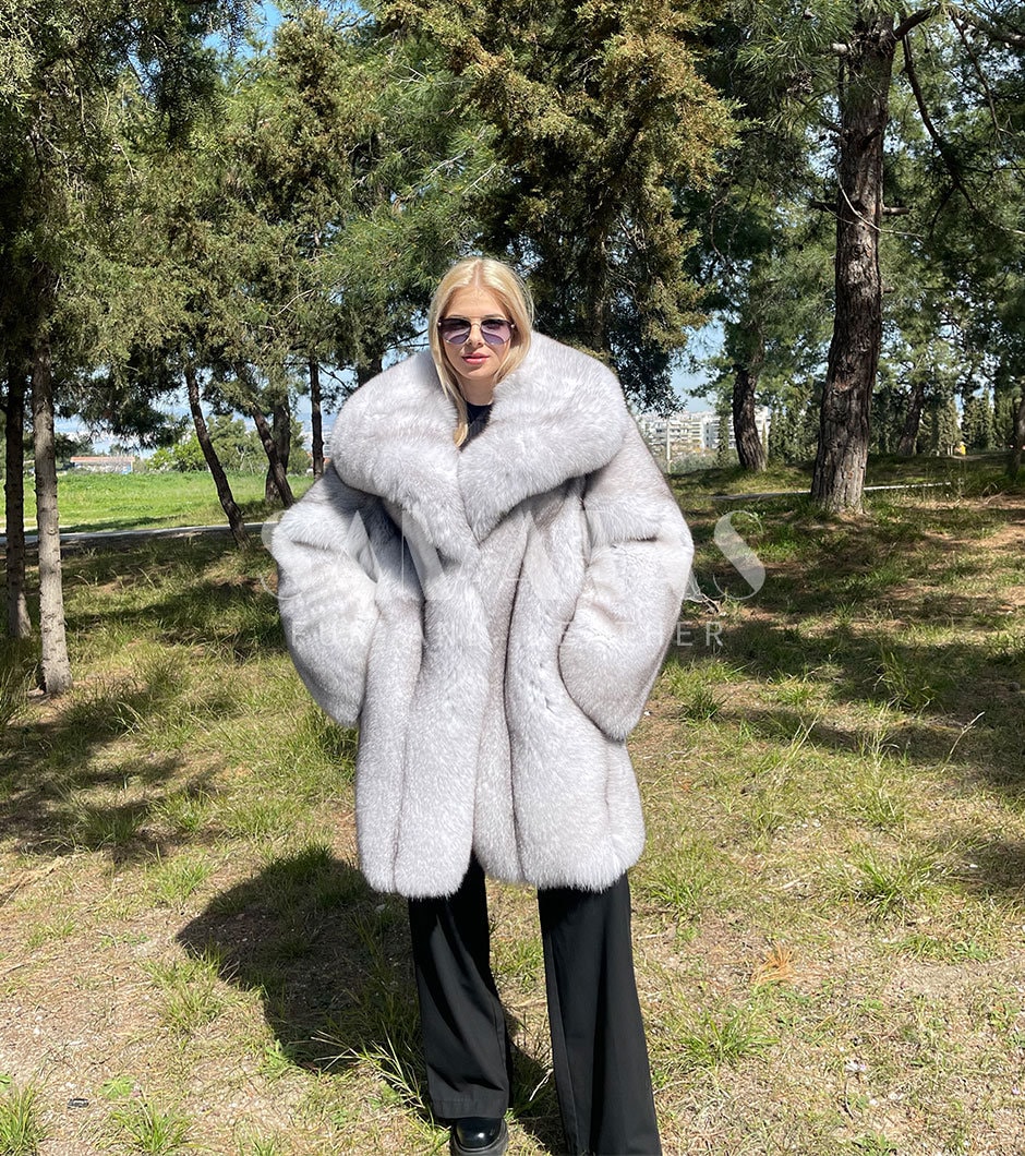 Luxury Blue Fox Jacket With Huge Lavish Collar,jacket With Whole