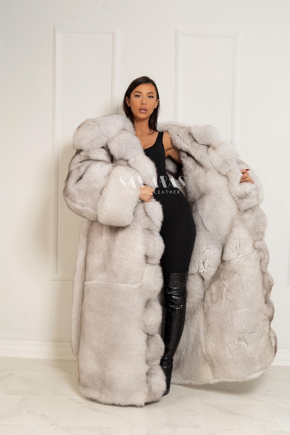 ジャケット・アウター luxury fur coat Luxury Rare Scandinavian Sapphire Blue Fox Full Length Fur Coat