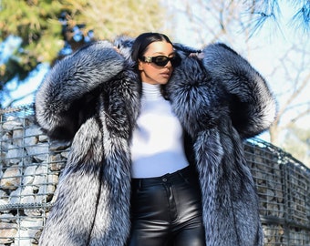 LUXURY SILVER FOX Fur Jacket With Whole Skins, Fur Jacket