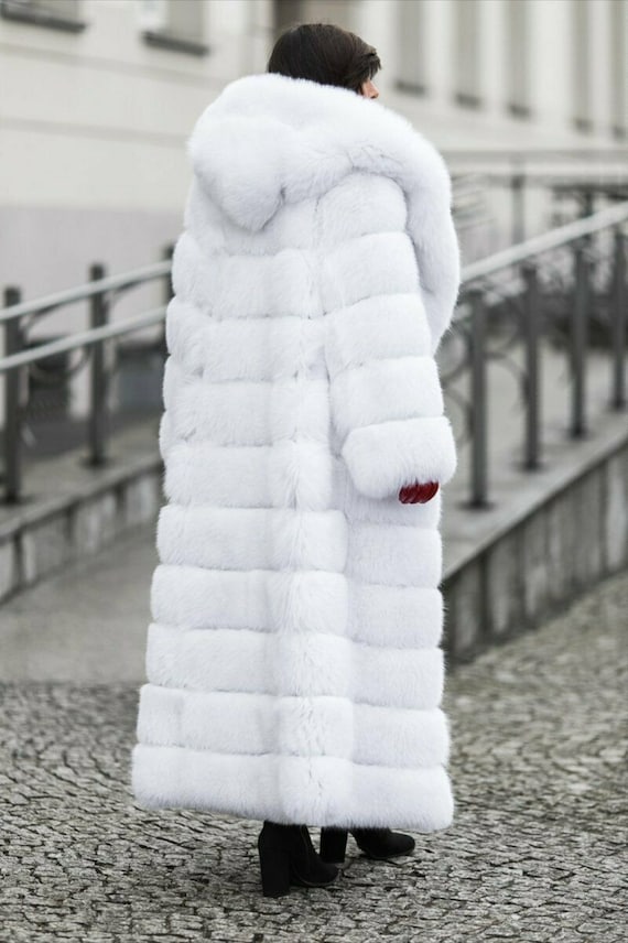 andwang White mix fake fur coat 【long】 il_fullxfull.7157286275_snbj.jpg