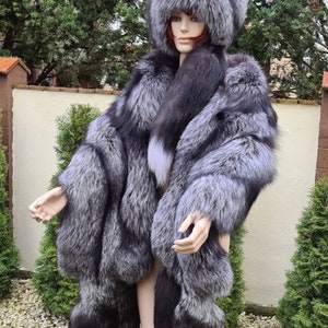 SILVER FOX Set Etol Cape and Hat With Whole Skins,fox Cape,fox Hat,real ...