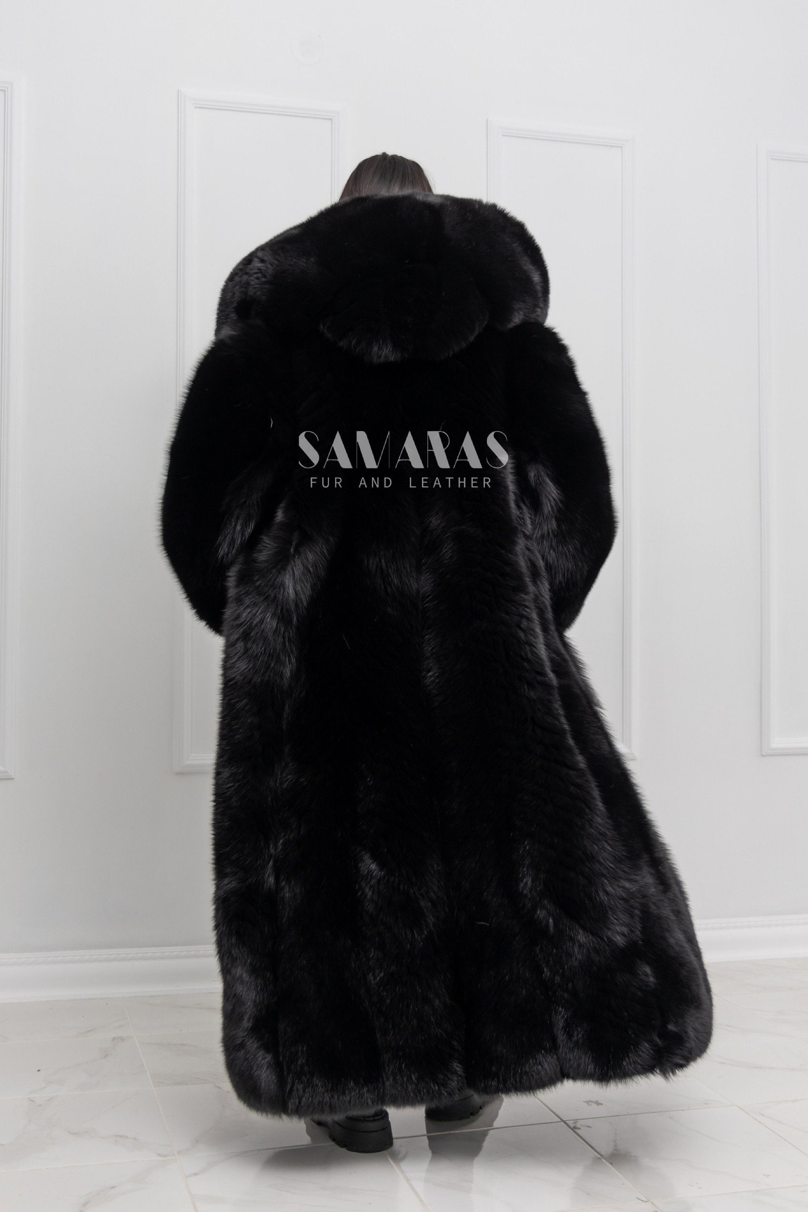 Luxury Scandinavian Oversized Black Fox Coat Full Length