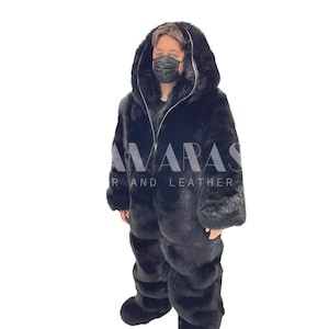 Doppelseitiges Fuchskostümin Schwarz mit ganzen Fellen,Luxus Pelzanzug,Unisex,Pelzhandschuhe und Pelzstiefel,Pelzjacke,maßangefertigt,echter Pelz