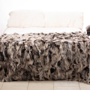 Real FINRACOON fur blanket , fur warmer, fur comforter, fur throw, elegant rug