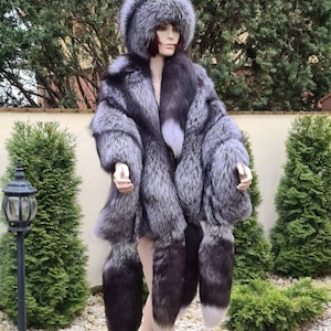 SILVER FOX Set etol Cape and hat with Whole skins,fox Cape,fox hat,real fur,fox fur hat, fox fur cape,real fur,anniversary or birthday gift