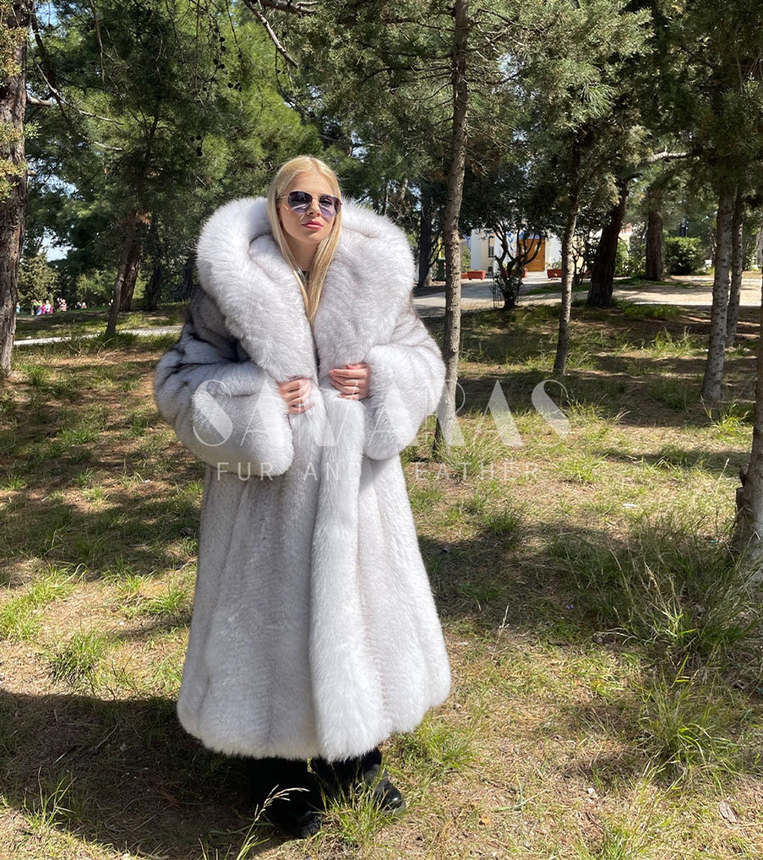 Hout recommends best of Fur coat fetish pics Big sexy naked tits