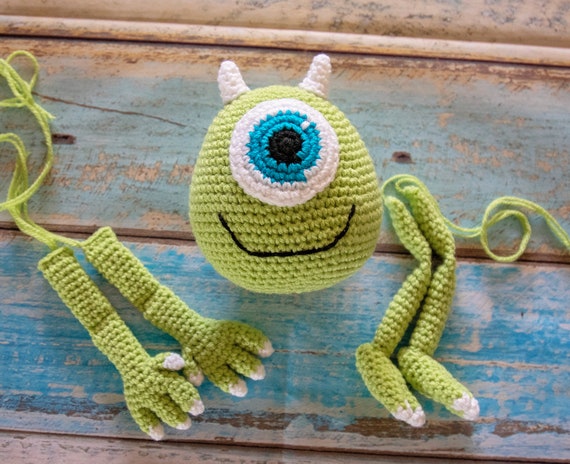 Bunzo Bunny Crochet Pattern DIGITAL PATTERN ONLY