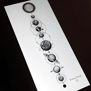 Sonnensystem Tattoo Klein