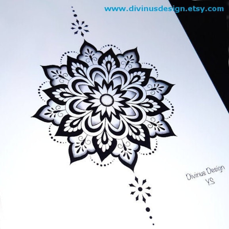 Mandala Blumen Tattoo