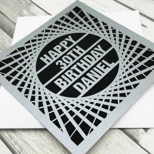 Gepersonaliseerde 30e 40e 50e 60e 70e 80e verjaardagskaart Aangepaste 30e verjaardagskaart voor hem Papercut-wenskaart 30e verjaardagscadeau