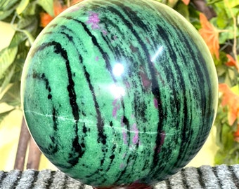 Sfera di rubino in zoisite da 175 mm: pietra curativa rosa naturale, decorazione per la casa (7,9 kg)