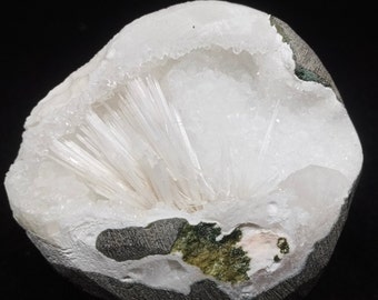 Natural Scolecite Flower Cluster In Quartz Self Standing , decorative Piece, Gift Piece, Natural Scolecite Cluster