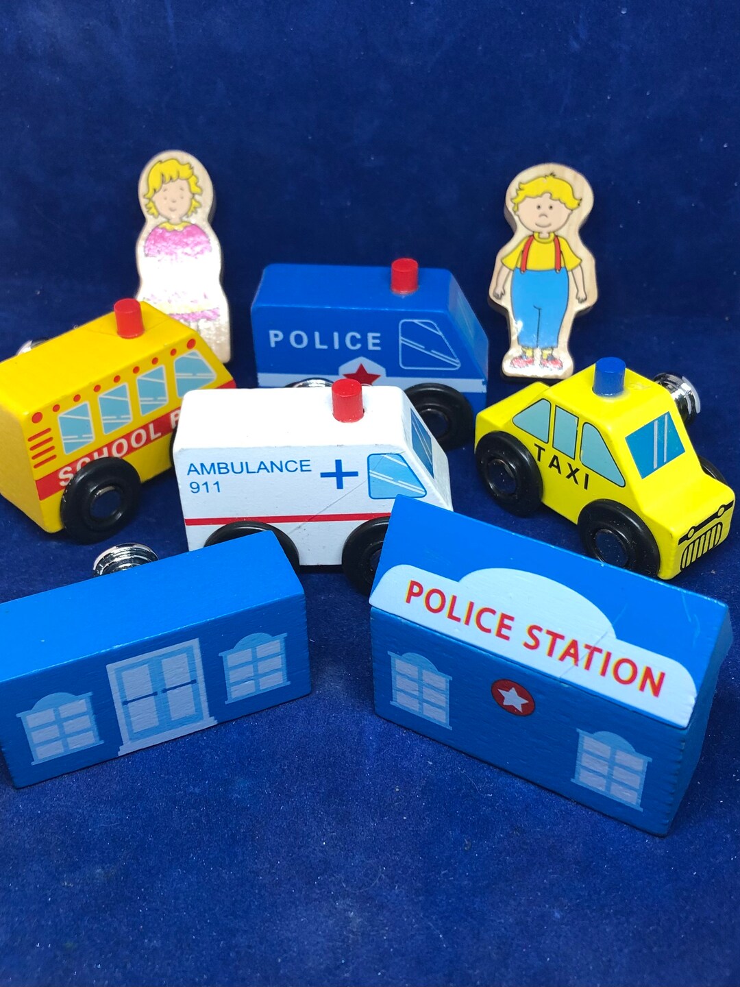 Wooden Vehicle Toy Knobs: Fire Truck, School Bus, Police Car, Work ...