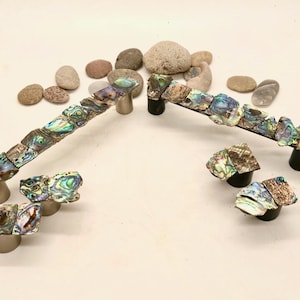 Paua Abalone Muschel Knöpfe, 25% reduziert! echte Abalone Muschelknäufe, echte Abalone Muschelknäufe, Strandknäufe, Muschelknäufe, Strandknäufe, Muschelknöpfe, Strandknäufe