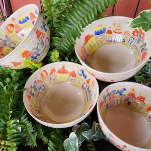 Schälchen getöpfert