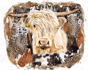 Puede incluir: Una pintura de acuarela de una vaca Highland con un pelaje blanco y marrón. La cara de la vaca es visible y el fondo es un collage de diferentes estampados de animales, incluyendo leopardo y piel de vaca.