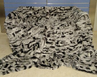 Natural Rex Chinchilla Rabbit Throw 100% Real Rex Fur Bedspread / Blanket King Size