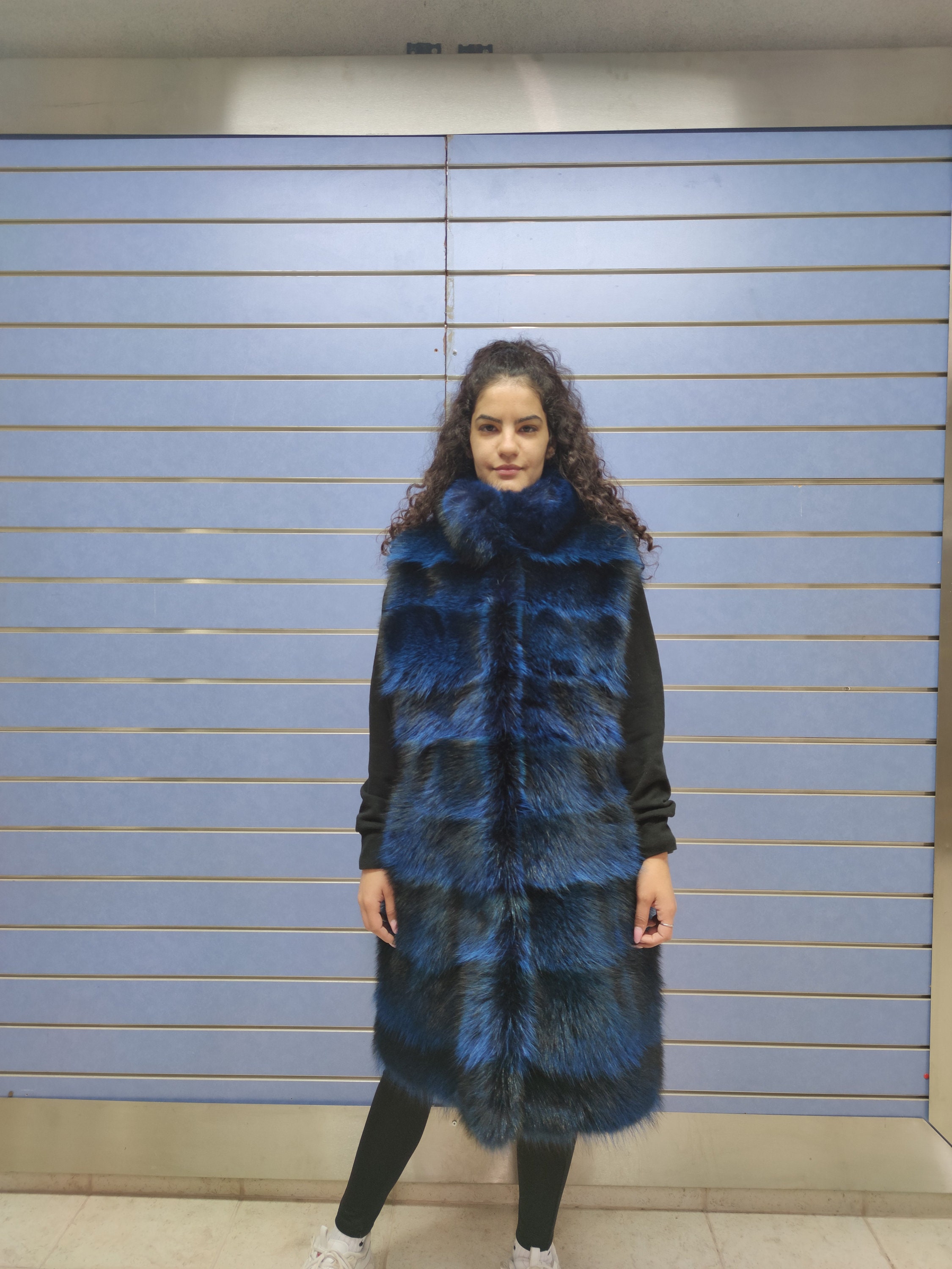 Luxury Blue Raccoon Full Skin Fur Vest Long Real Fur With Collar