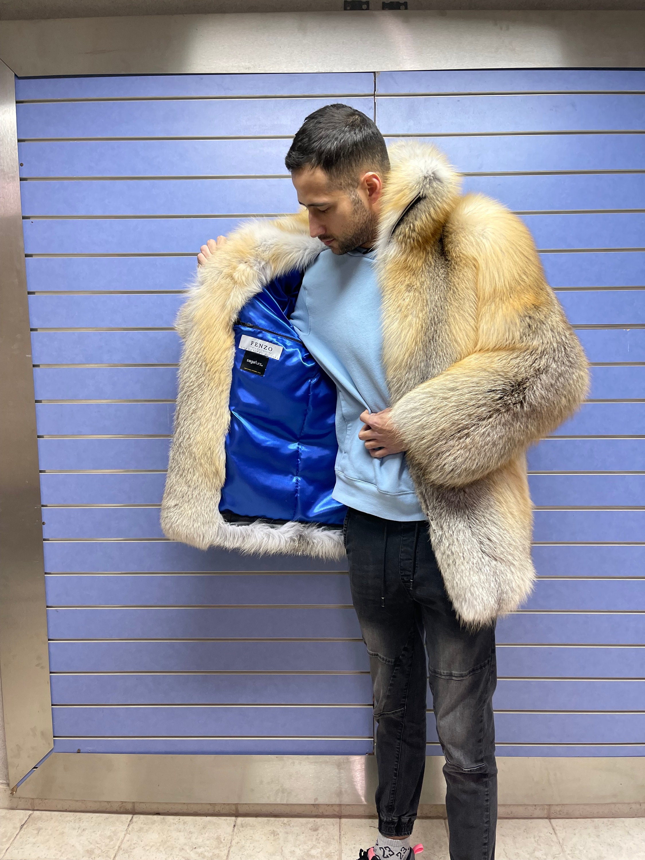 高級フルスキンゴールデンアイランドフォックスファーメンズコート