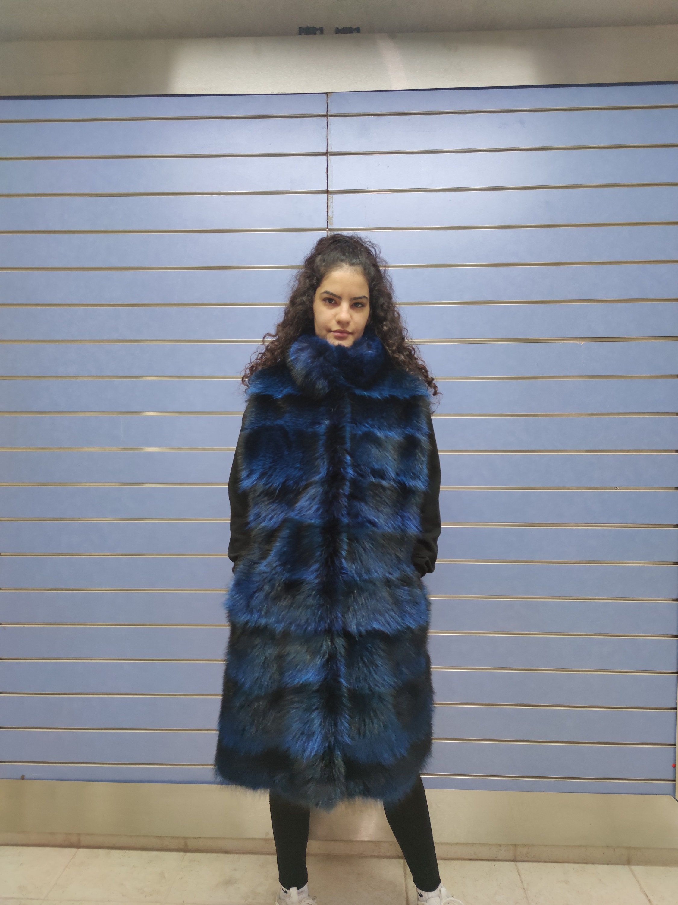 Luxury Blue Raccoon Full Skin Fur Vest Long Real Fur With Collar