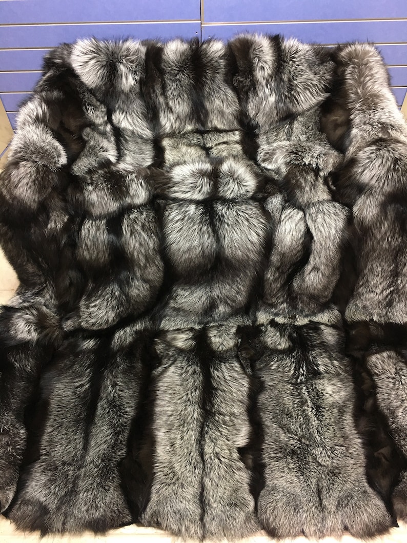 Luxury Full Skin Silver Fox Fur Throw Real Fox Fur Blanket / Bedspread