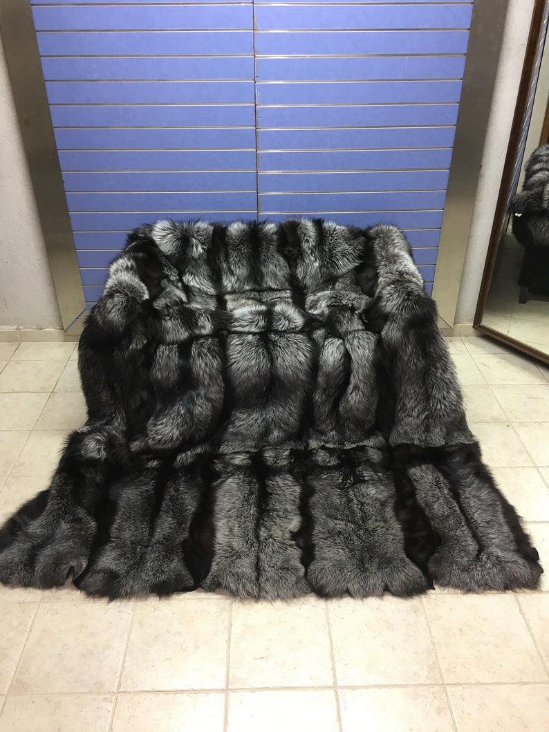Luxury Full Skin Silver Fox Fur Throw Real Fox Fur Blanket / Bedspread