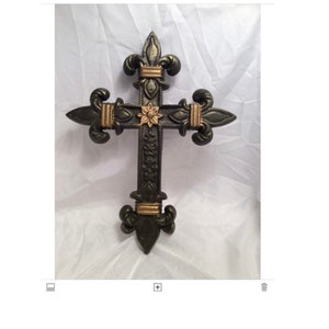Croix de fer avec Fluer de lis