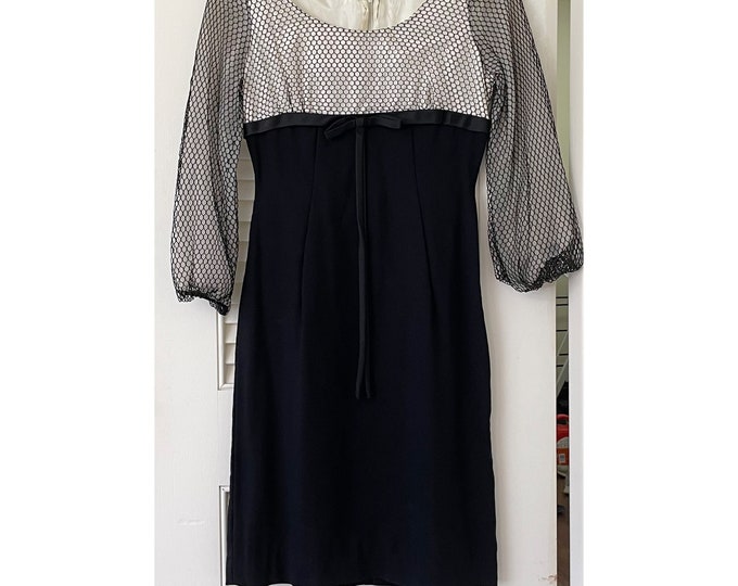 Vintage 1960s | Fishnet Babydoll Longsleeve Mini Dress