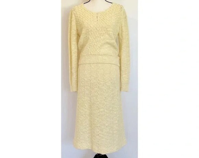 Vintage 1970s | Light Yellow Crochet Skirt Set