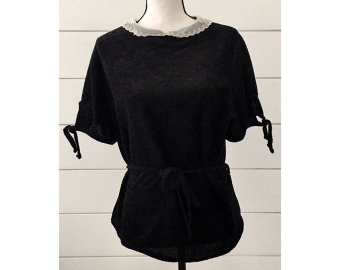 Vintage 1970s | Terry Cloth and Lace Blouse
