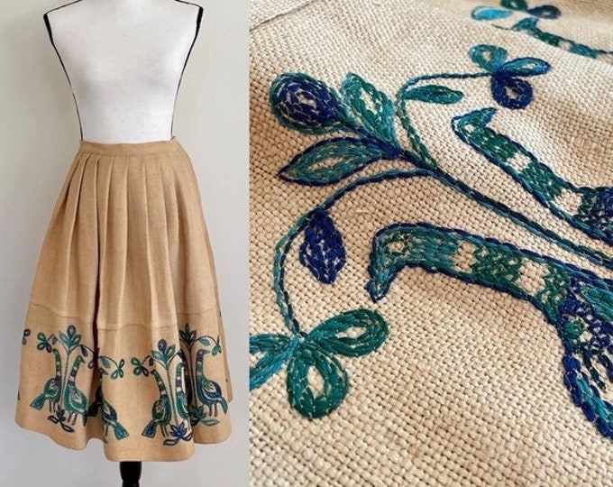 Vintage 1940s-1950s | Loomtog by Jeanne Campbell Beige Burlap Peacock Skirt