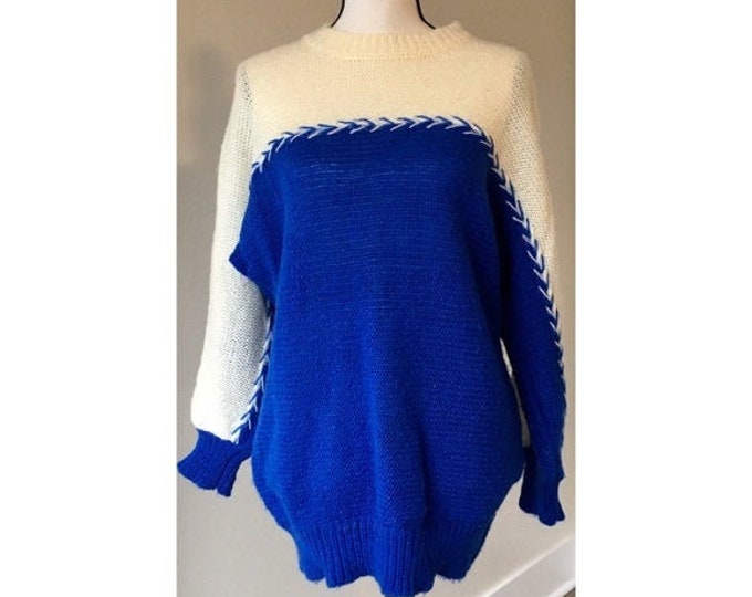 Vintage 1980s | Oversized Pullover Crewneck Sweater
