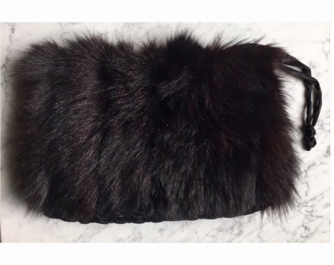 Vintage 1930s | Skunk Fur Hand Muff