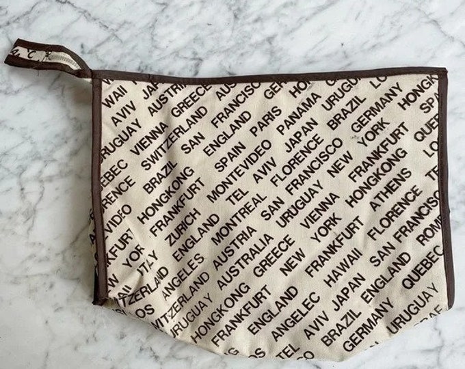 Vintage 1970s | Destination Travel Bag
