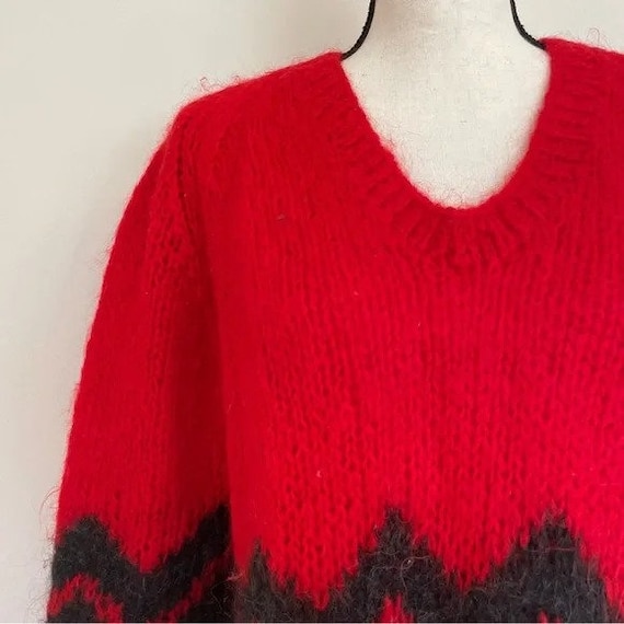 Vintage 1960s | Italian Mohair Wool Sweater - image 2