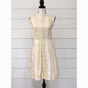Vintage 1960s | Yellow Patterned Dress