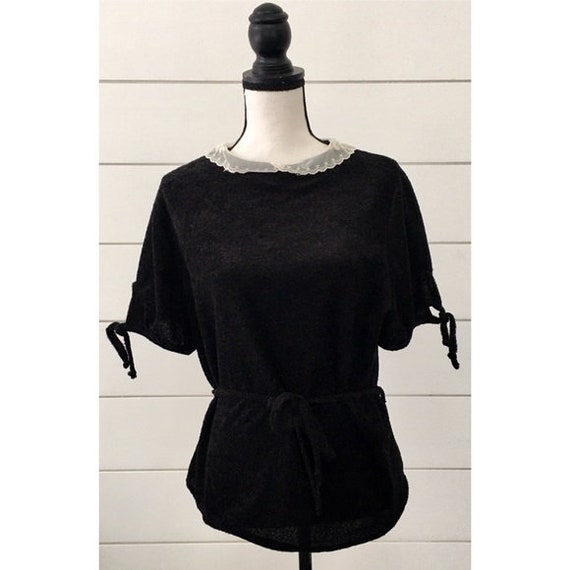 Vintage 1970s | Terry Cloth and Lace Blouse