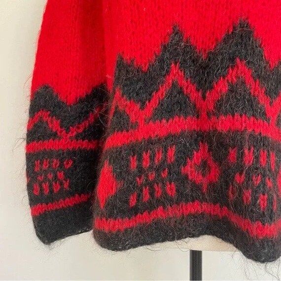 Vintage 1960s | Italian Mohair Wool Sweater - image 3