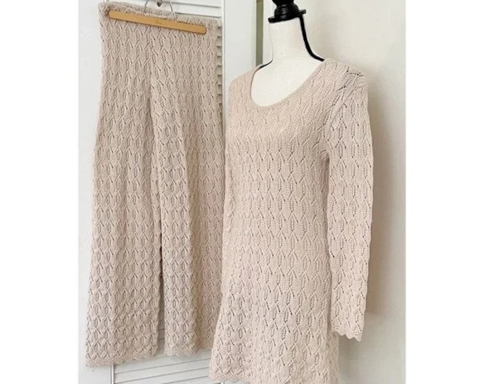 Vintage 1970s | Crochet Two Piece Set