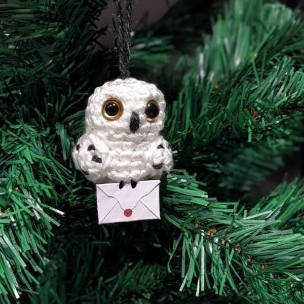 Hedwig Christmas Tree Ornament or Key Chain