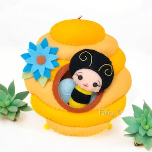 Bee and Beehive Felt Sewing Pattern PDF SVG – DIY Honeycomb Toy, Animal Craft, Cricut-Friendly Felt Ornament, Nursery Décor