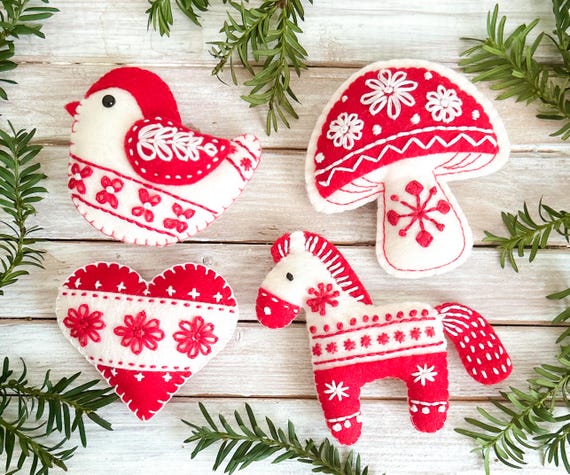 北欧風クリスマスオーナメントの縫製パターン：フェルトのキノコ、鳥