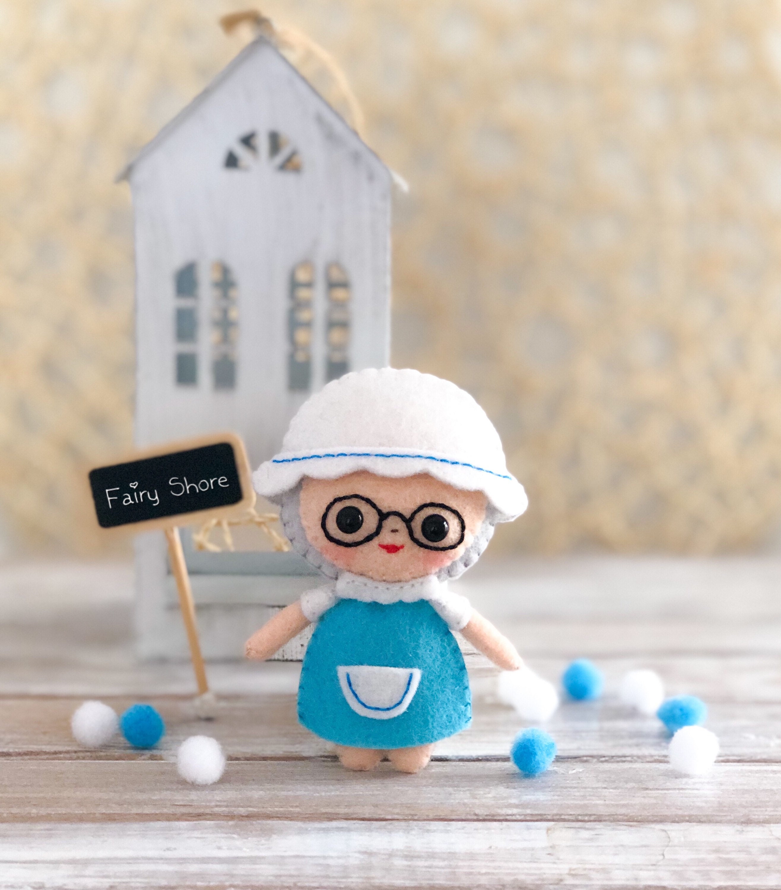 赤ずきんちゃんのフェルト人形の縫製パターン：DIY童話人形（PDF SVG