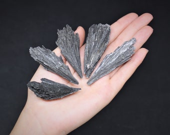 black kyanite bracelet