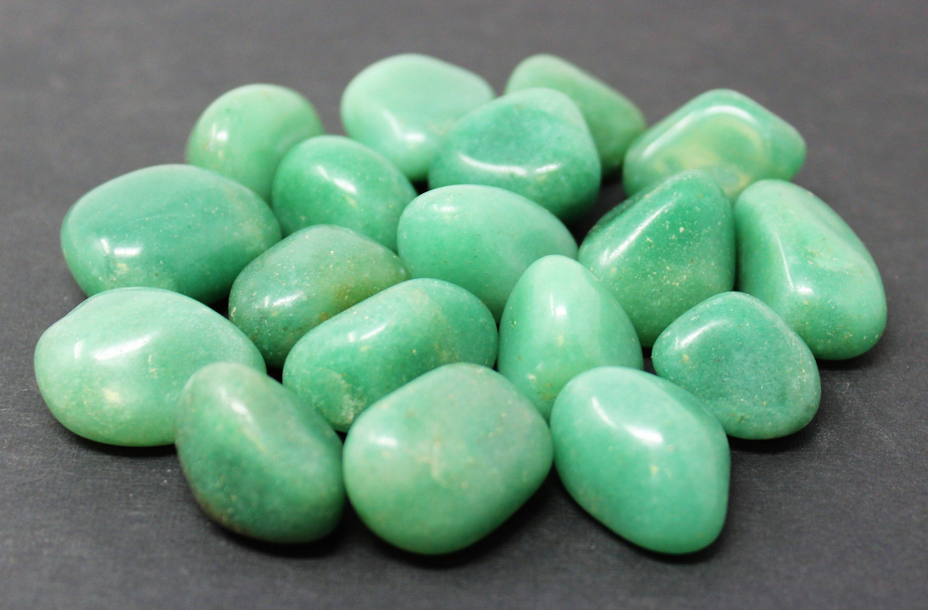 green-aventurine-tumbled-stones-choose-4-oz-8-oz-or-1-lb-bulk-lots