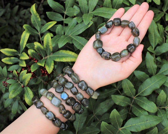 Labradorite Tumbled Gemstone Bracelet: 6-8 mm Stones (Premium Grade Stretch Nugget Bracelet)