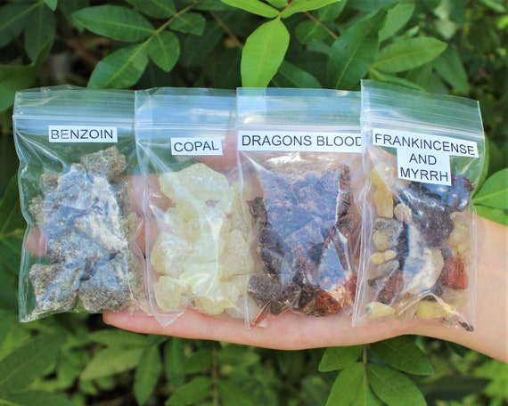 Resin Incense Sampler Set of 4: Frankincense and Myrrh - Benzoin - Copal - Dragons Blood (Resin Incense Kit, Gift, Starter Kit)