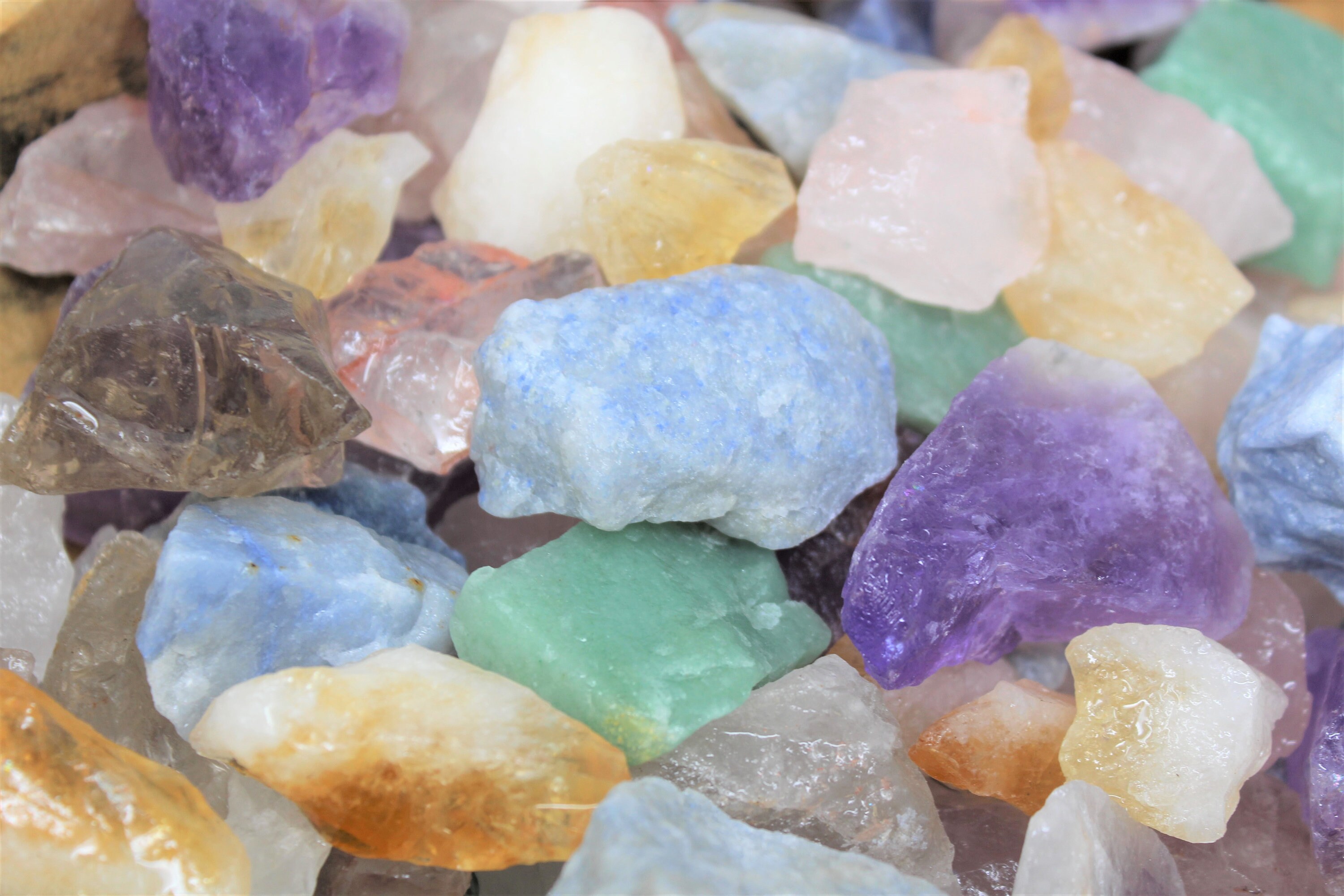 Rough Natural Mixed Quartz Premium Grade Stones, Beautiful Assortment